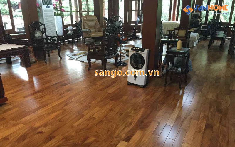 Sàn gỗ Giáng Hương vân đẹp sang trọng